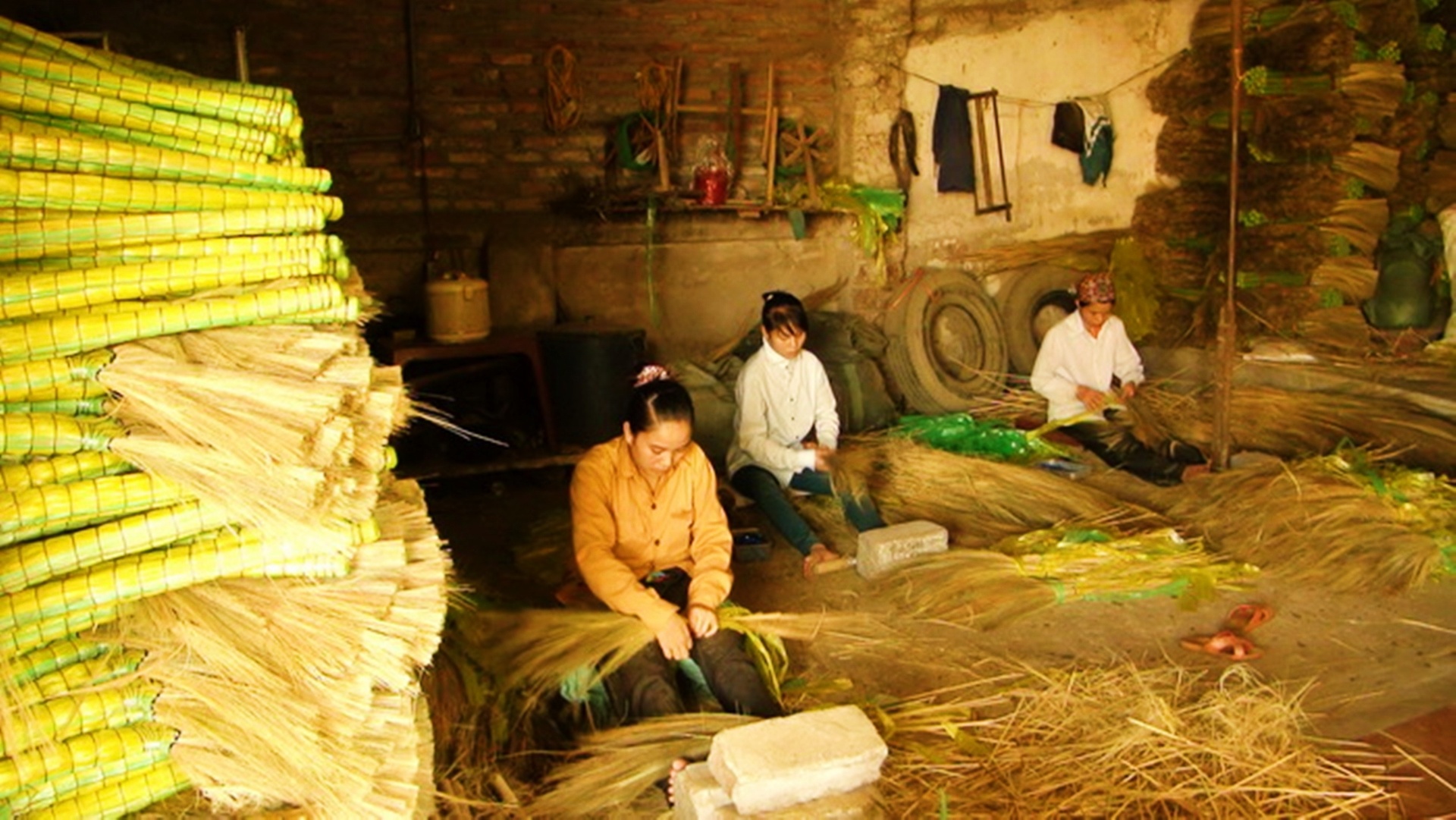 cao sao vang ebay,  non la ban tren amazon anh 3