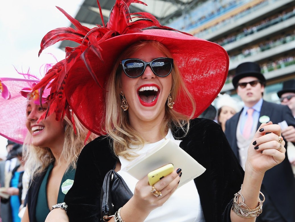 6 dau moc tai chinh quan trong trong cuoc doi hinh anh