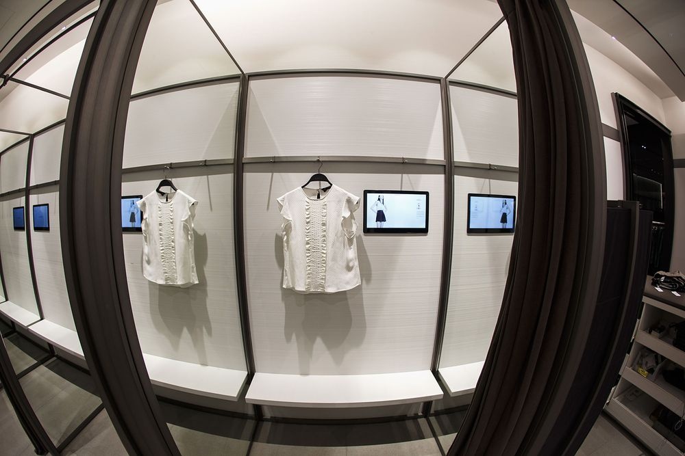 H&M kinh doanh sa sut anh 2