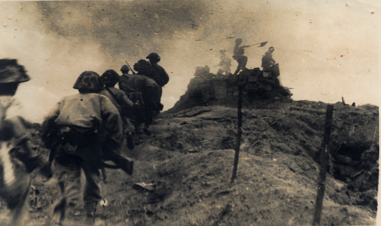 Nhung buc anh hiem ve chien thang Dien Bien Phu nam 1954 hinh anh