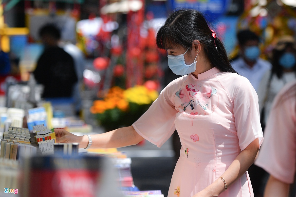 mua sach online anh 1