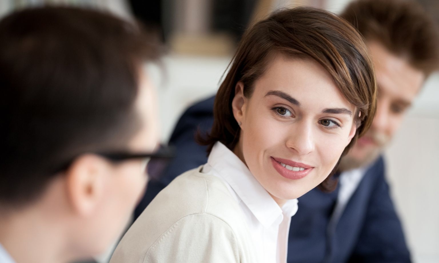 Biet an noi chang lo thua thiet anh 2