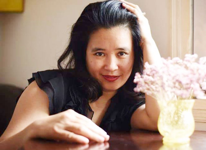 Nha van Vo Hong Thu: 'Chung ta phai ung xu tot voi ban than truoc da' hinh anh