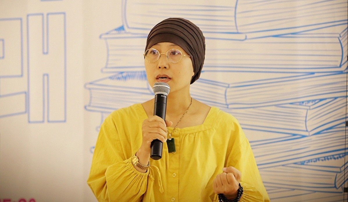 'Co quan chuc nang can xu ly nan sach gia, sach lau quyet liet hon' hinh anh