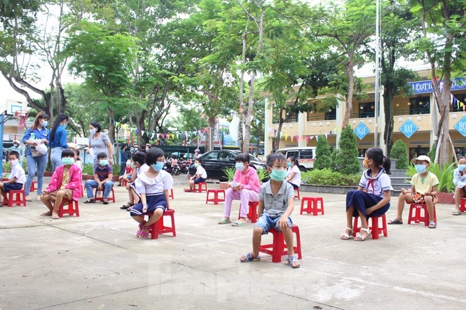 nha sach 0 dong anh 2