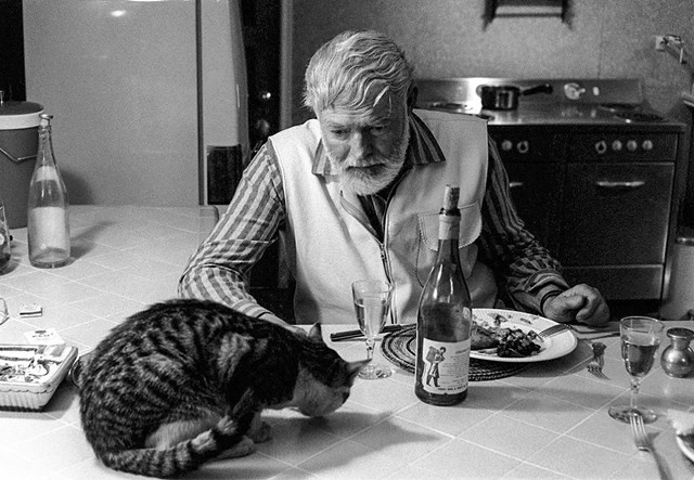 Thoi quen ky la cua nhung tac gia noi tieng hinh anh