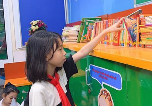 Chia se ve cuon sach em yeu hinh anh