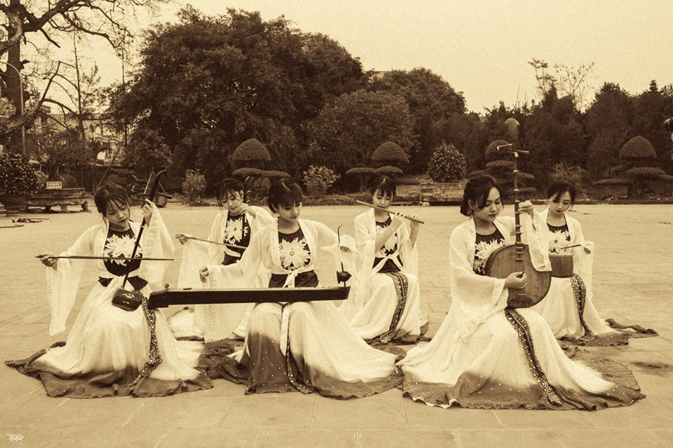 hoc sinh chuyen su chup ky yeu anh 4