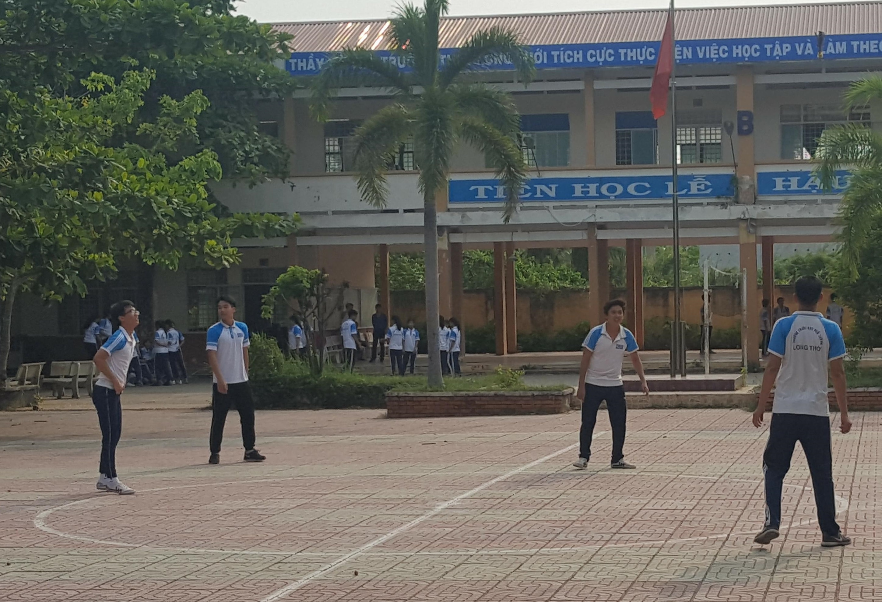 co giao khong giang bai anh 1