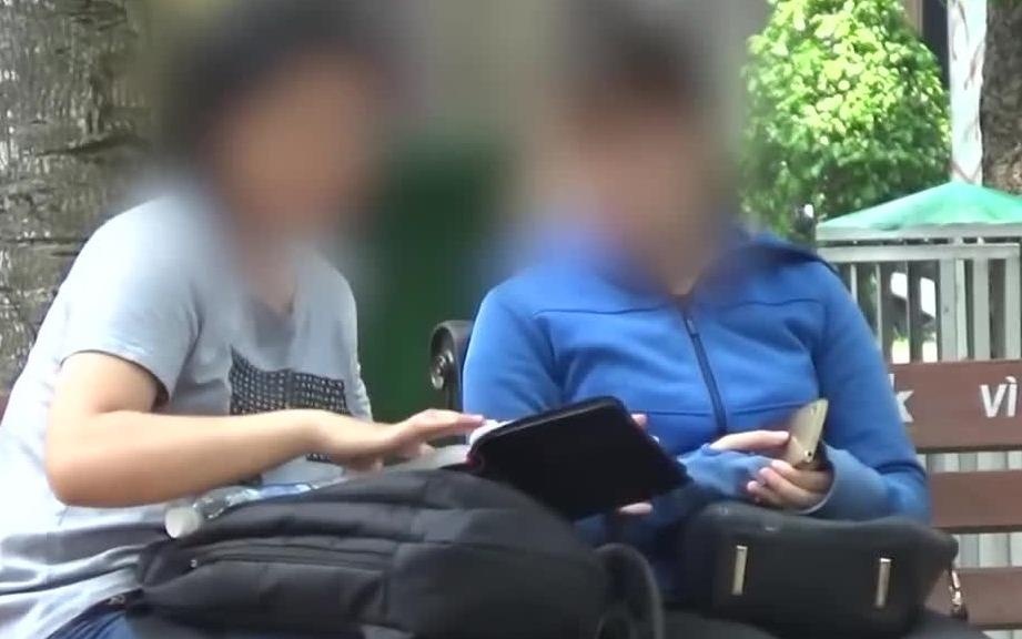 Sinh vien Sai Gon bo hoc di truyen dao 'Hoi Thanh Duc Chua Troi' hinh anh