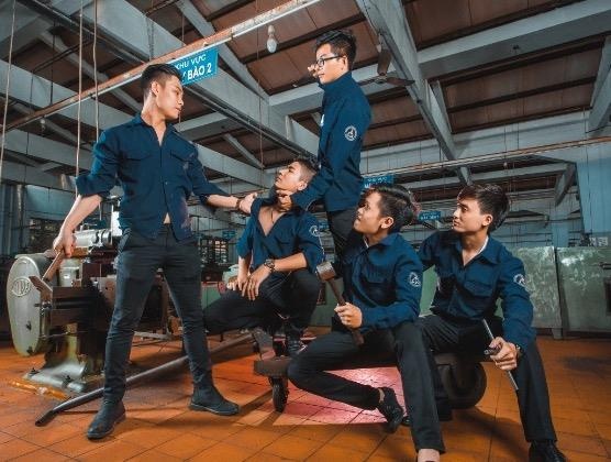 Anh ky yeu dung chat dan co khi cua sinh vien Sai Gon hinh anh