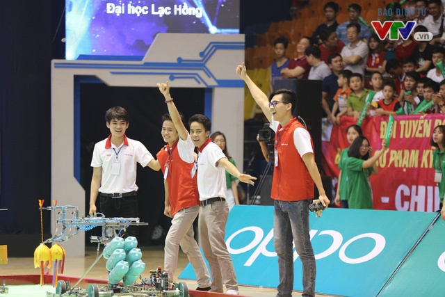 Chung ket Robocon 2018 dien ra kich tinh hinh anh