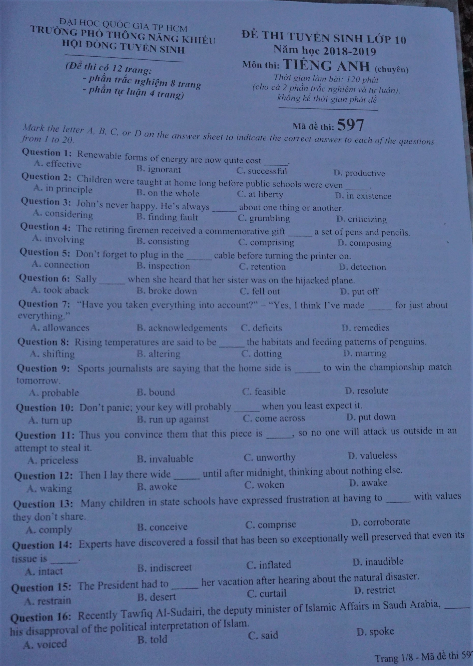 thi vao 10 o Sai Gon anh 1