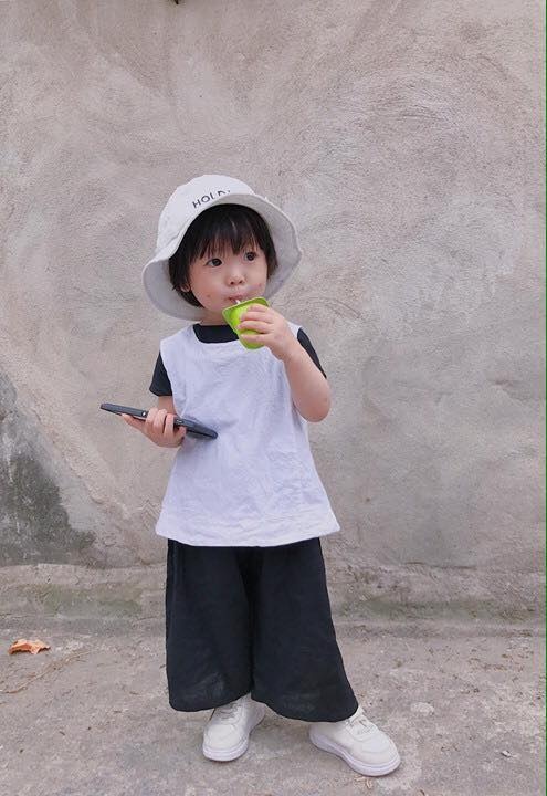 chị gái bị nhầm là mẹ vì hơn em 18 tuổi  ảnh 2 chi gai bi nham la me vi hon em 18 tuoi anh 2