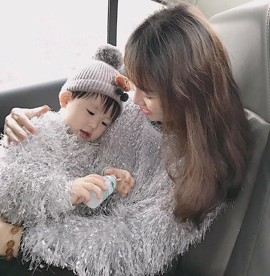 chị gái bị nhầm là mẹ vì hơn em 18 tuổi  ảnh 6 chi gai bi nham la me vi hon em 18 tuoi anh 6