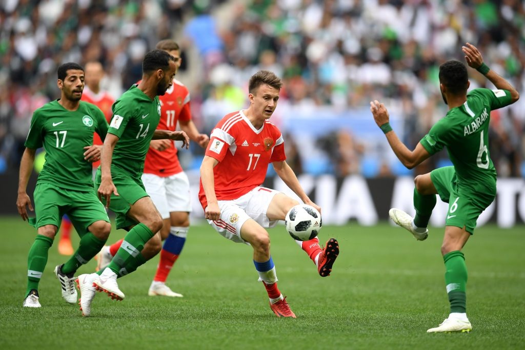 aleksandr golovin được chú ý sau trận khai mạc world cup ảnh 1 aleksandr golovin duoc chu y sau tran khai mac world cup anh 1