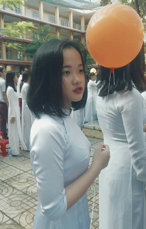 ảnh thẻ hài hước của nữ sinh Sài Gòn ảnh 4 anh the hai huoc cua nu sinh Sai Gon anh 4