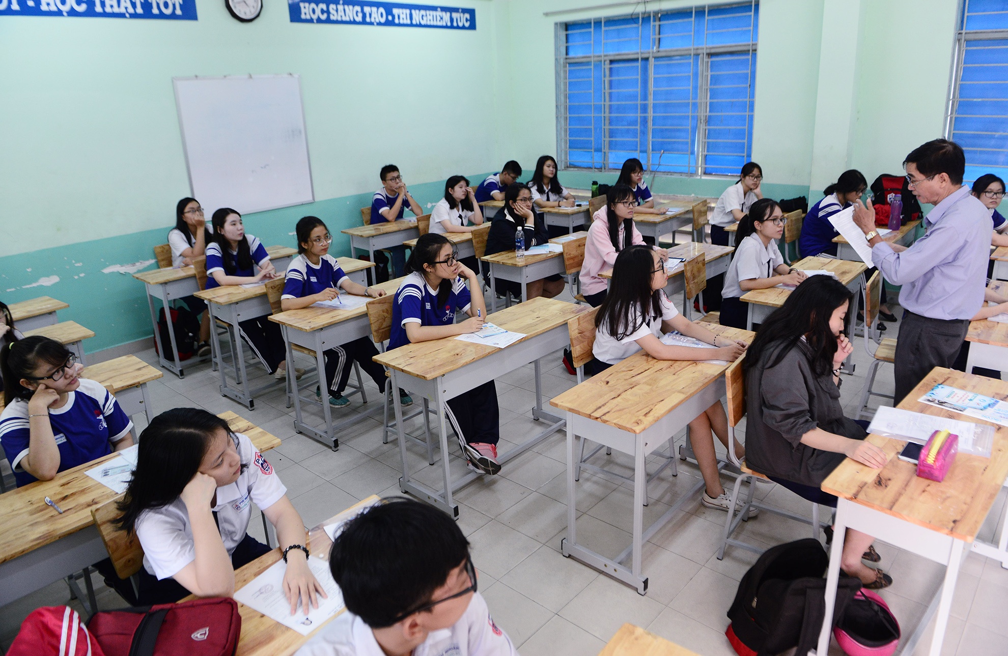 thi thpt quoc gia 2018 anh 11