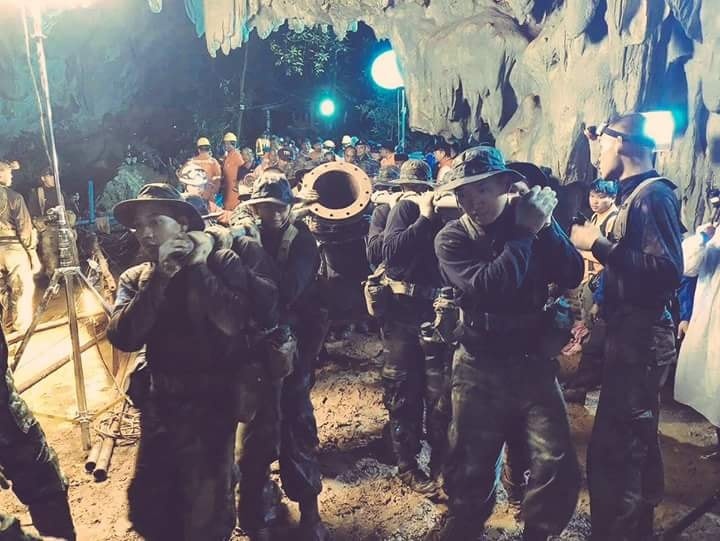 linh cuu ho giai cuu doi bong thai lan anh 1