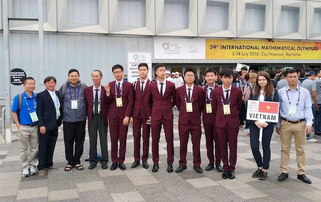 Viet Nam gianh mot huy chuong vang Olympic Toan quoc te hinh anh
