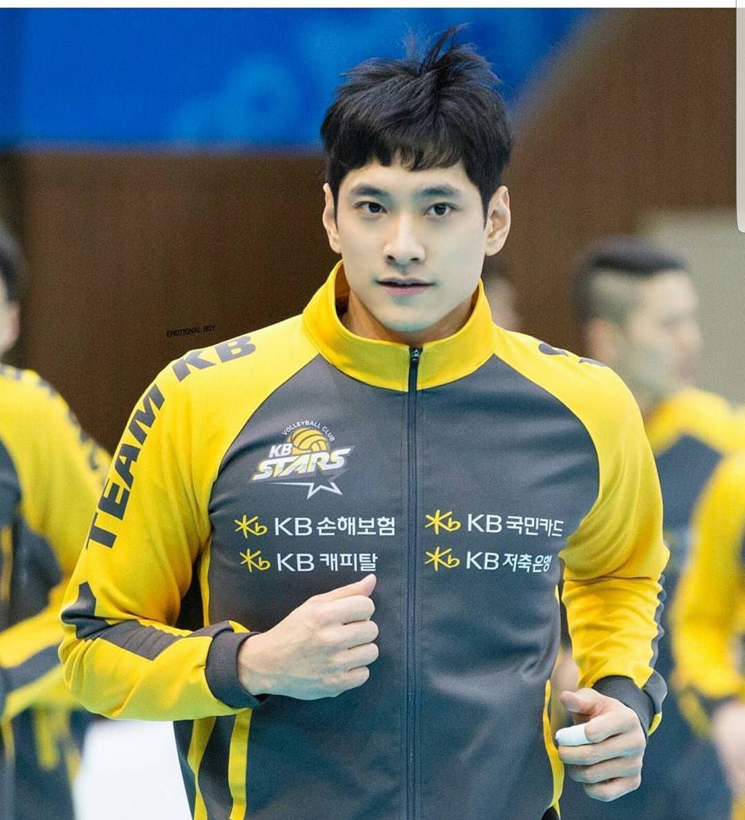 hot boy bong chuyen han quoc anh 4