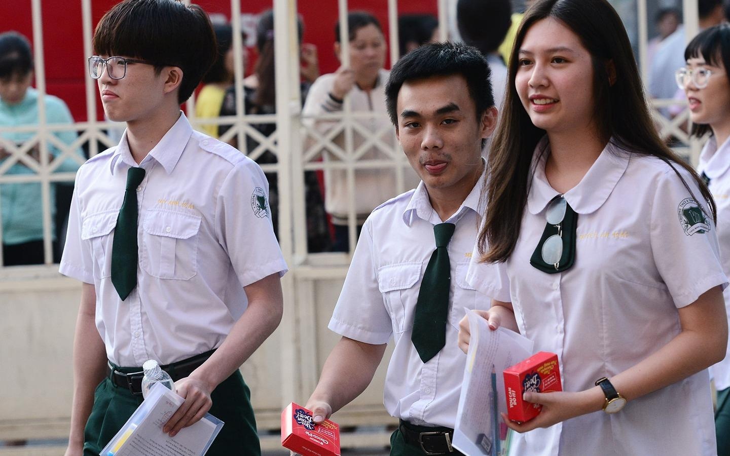 24 diem co co hoi do DH Ngoai thuong? hinh anh