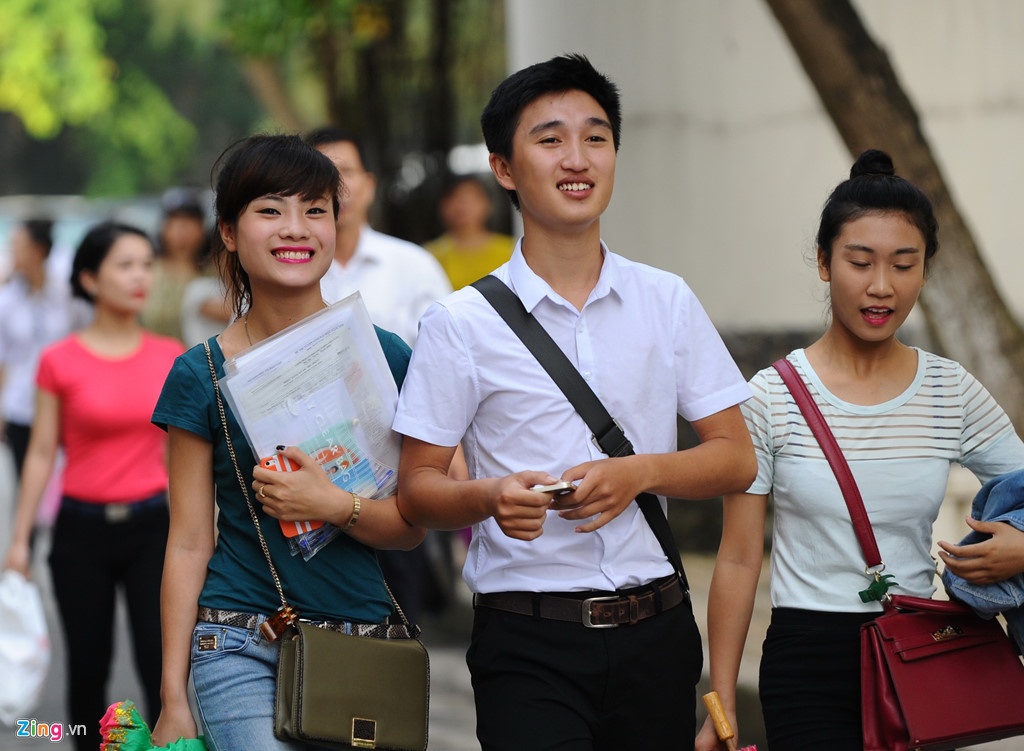 Diem chuan DH Thu Dau Mot 14-19,5 hinh anh