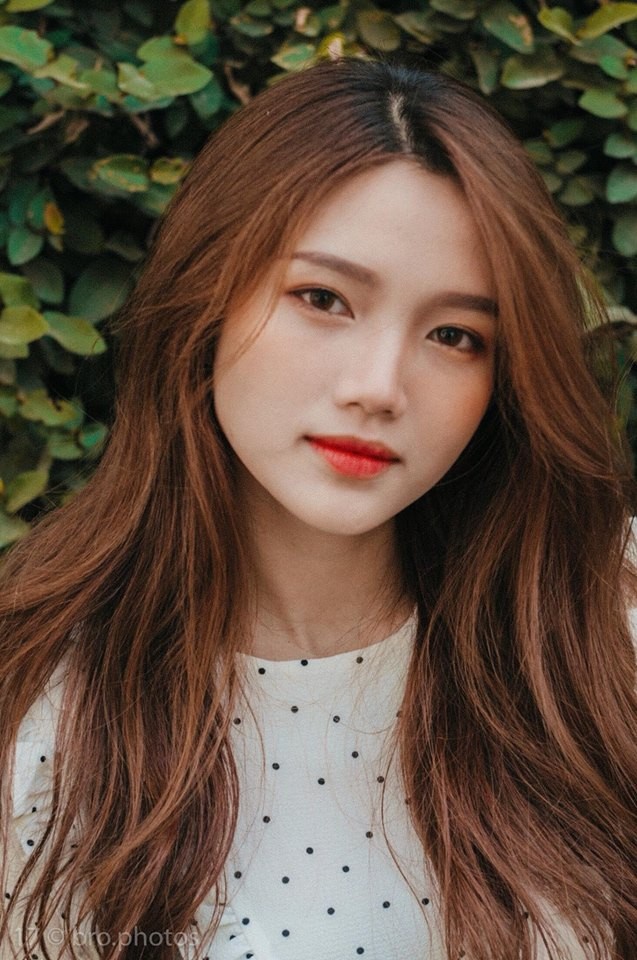 hot girl ban hang noi tieng anh 13