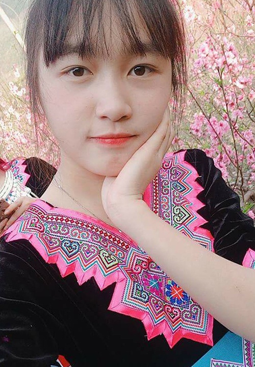 hot girl ban hang noi tieng anh 2