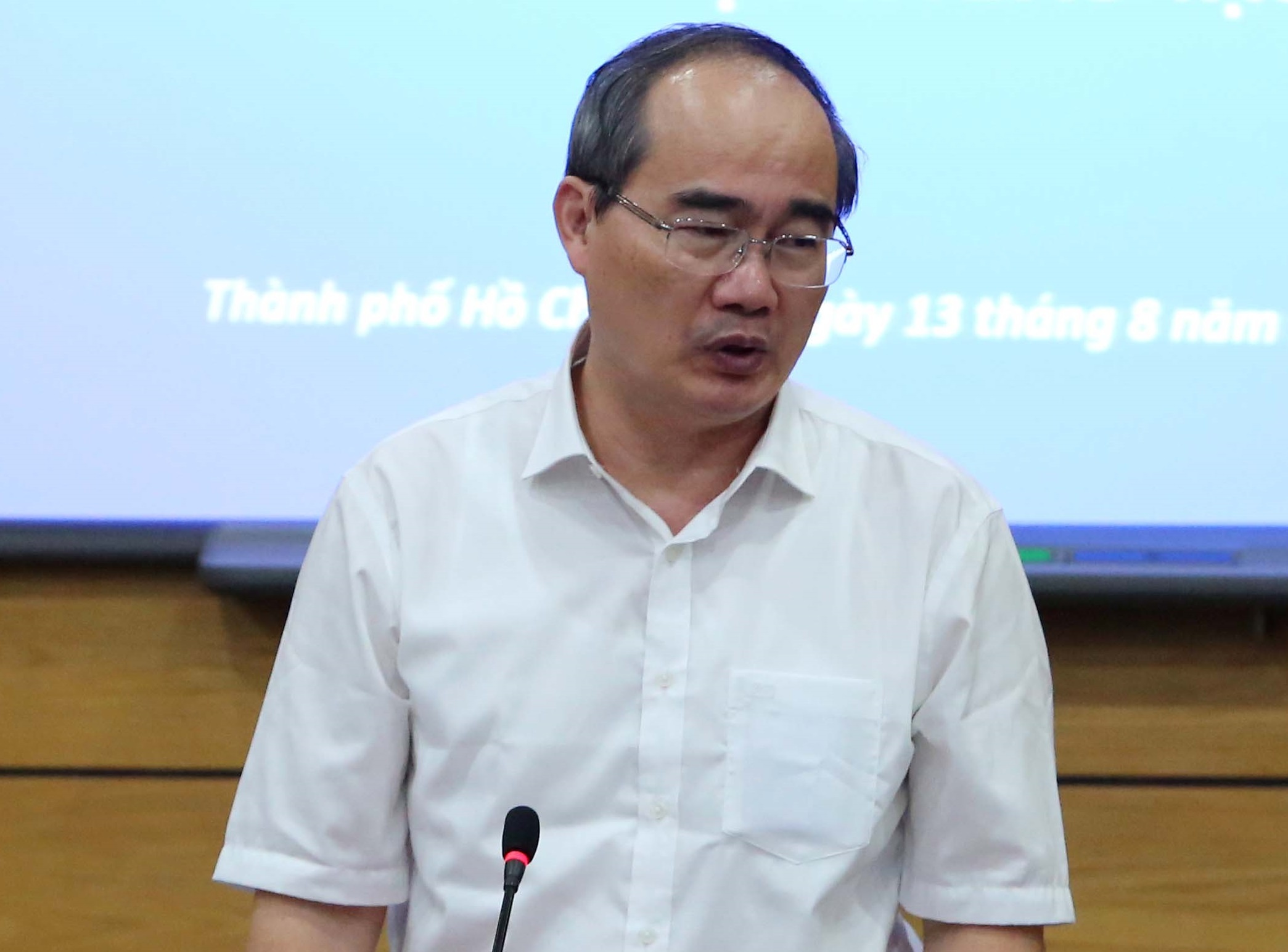 TP.HCM xem xet mien hoc phi bac THCS tu nam 2019 hinh anh