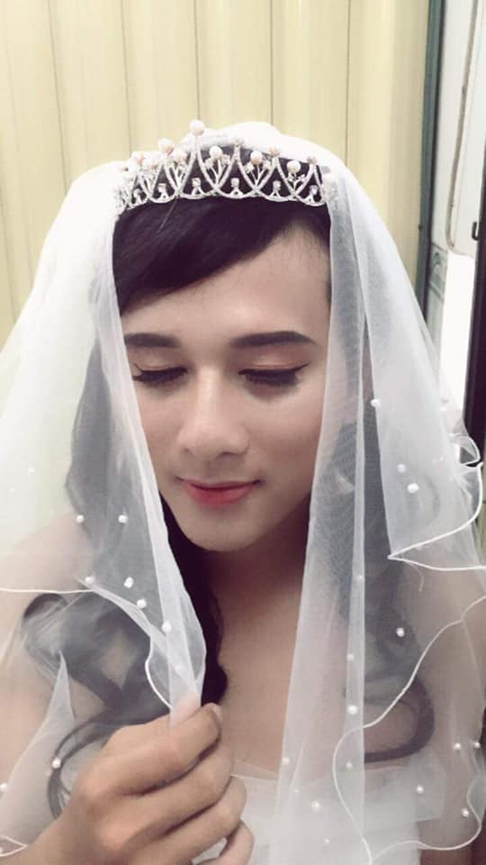 vợ trang điểm cho chồng ảnh 1 vo trang diem cho chong anh 1