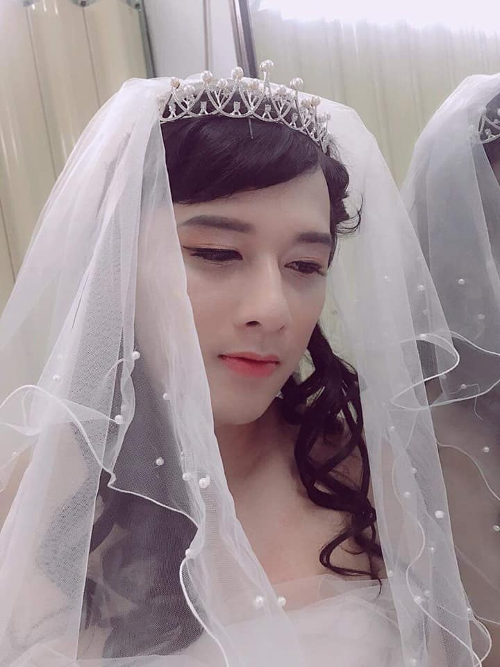vợ trang điểm cho chồng ảnh 2 vo trang diem cho chong anh 2
