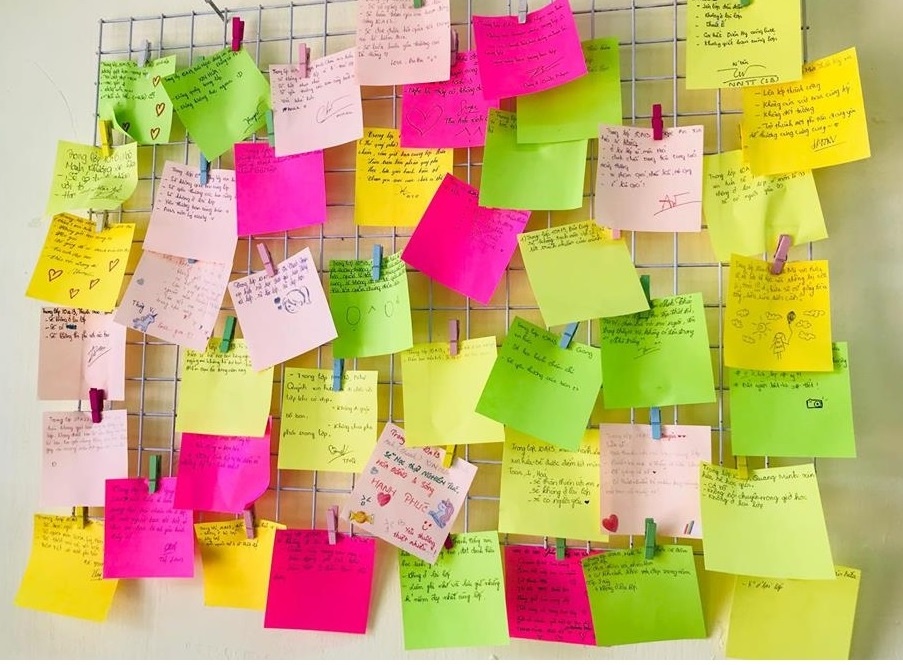 đề văn khiến học sinh bật khóc ảnh 2 de van khien hoc sinh bat khoc anh 2