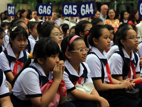 TP.HCM dong y de xuat mien hoc phi cho hoc sinh THCS hinh anh