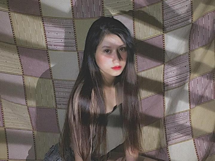 Nhom nu sinh Thai Nguyen bien ky tuc xa thanh studio 'song ao' hinh anh