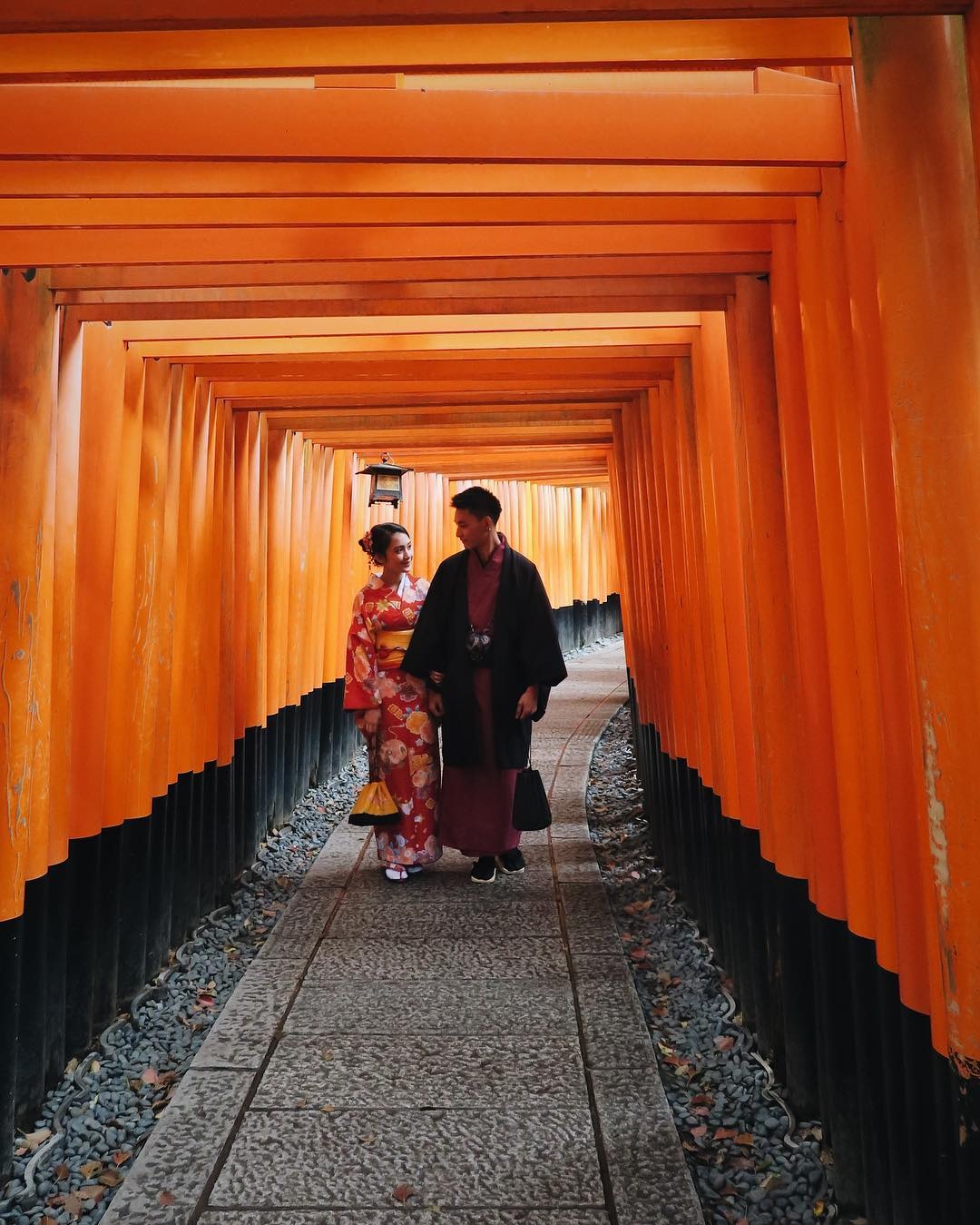 hot girl lao goc viet ket hon anh 4