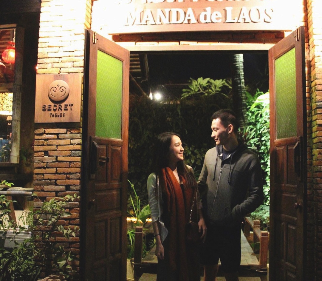 hot girl lao goc viet ket hon anh 5