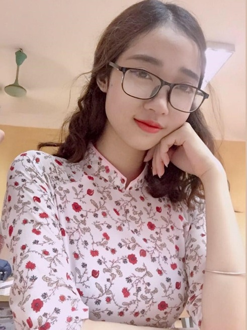 giao vien noi tieng sau khi bi chup len anh 14