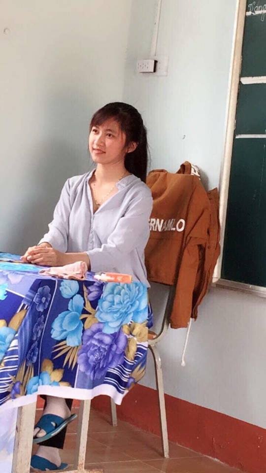 giao vien noi tieng sau khi bi chup len anh 1