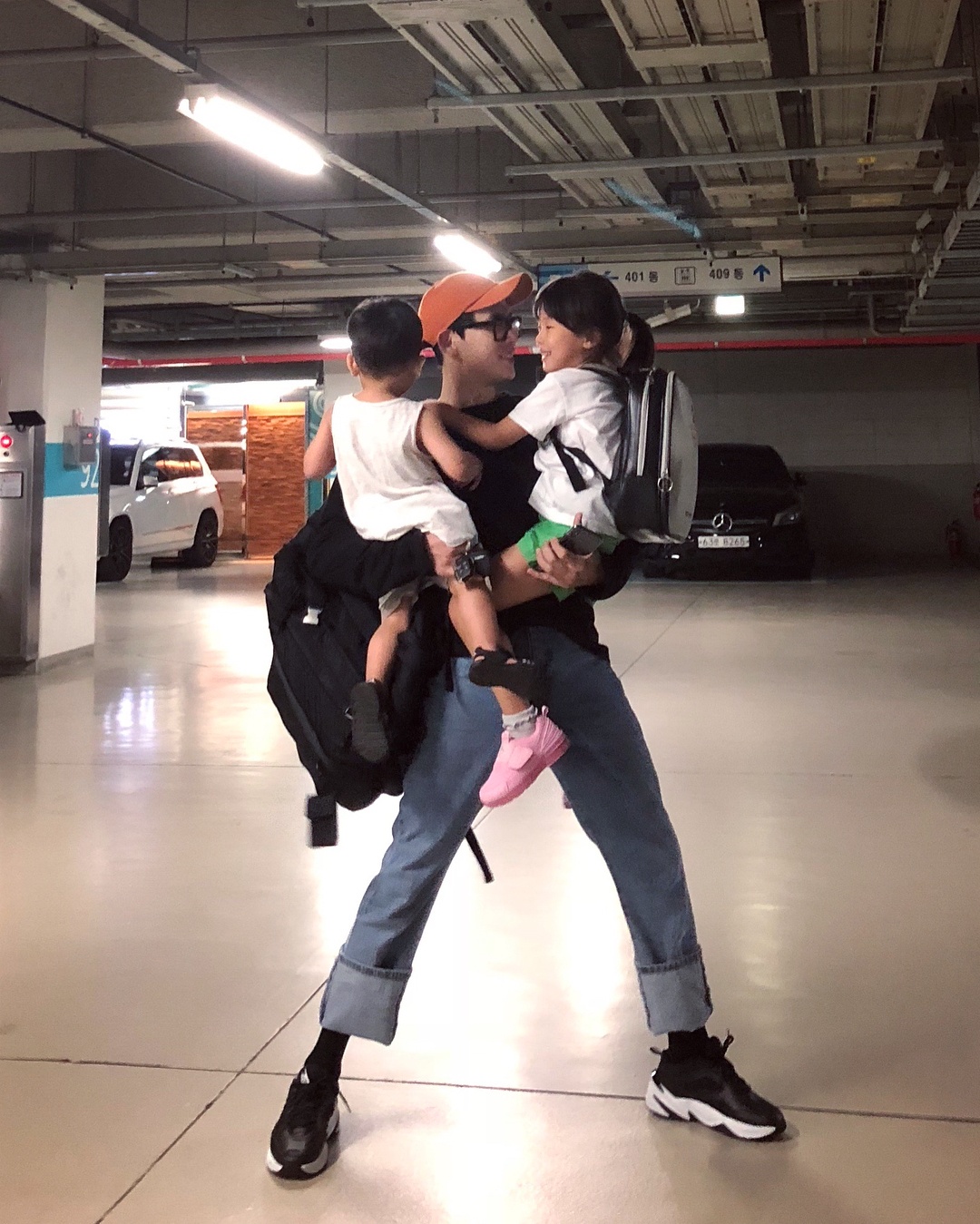 ong bo bi nham la anh trai cua cac con anh 8