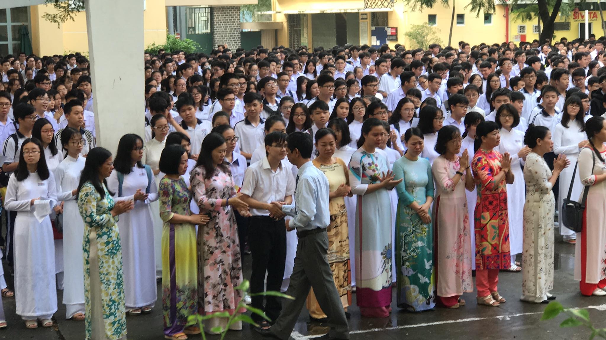 thầy Lâm Triều Nghi ảnh 1 thay Lam Trieu Nghi anh 1
