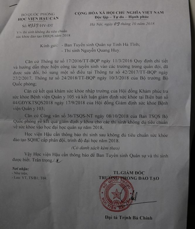 nam sinh bi Hoc vien hau can tra ve anh 1