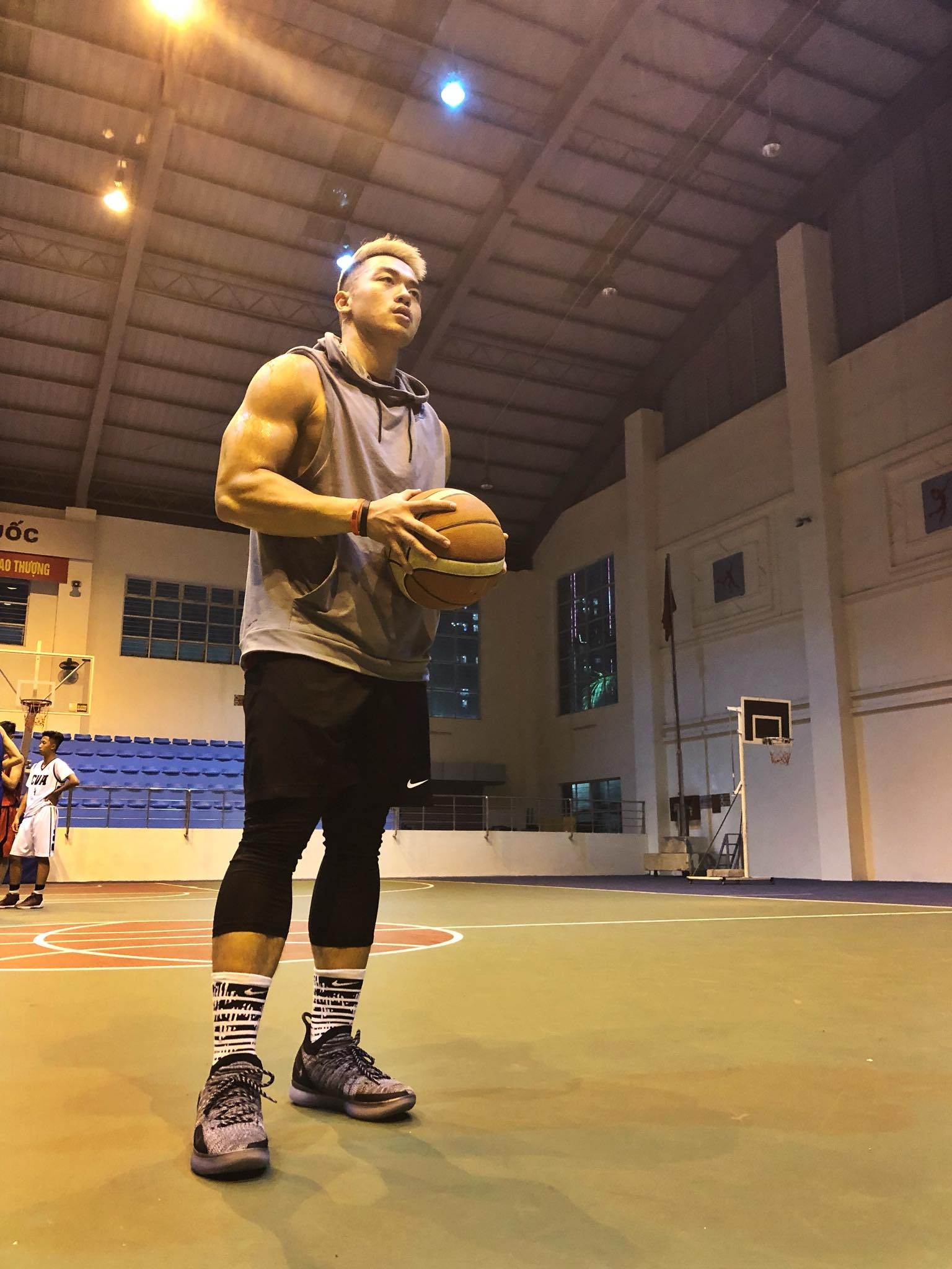 bạn trai miu lê ảnh 5 ban trai miu le anh 5