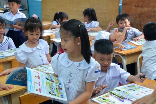 Chuong trinh tieng Anh moi la ban sao de an cu? hinh anh
