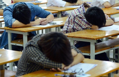 hàng nghìn sinh viên bị đuổi học ảnh 1 hang nghin sinh vien bi duoi hoc anh 1