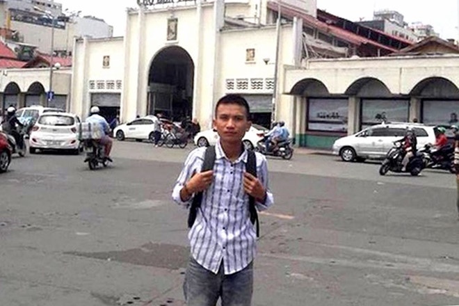 Nam sinh bi truong Si quan Thong tin tra ve nhap hoc DH Bach khoa hinh anh