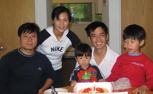 GS Vũ Hà Văn ảnh 2 GS Vu Ha Van anh 2