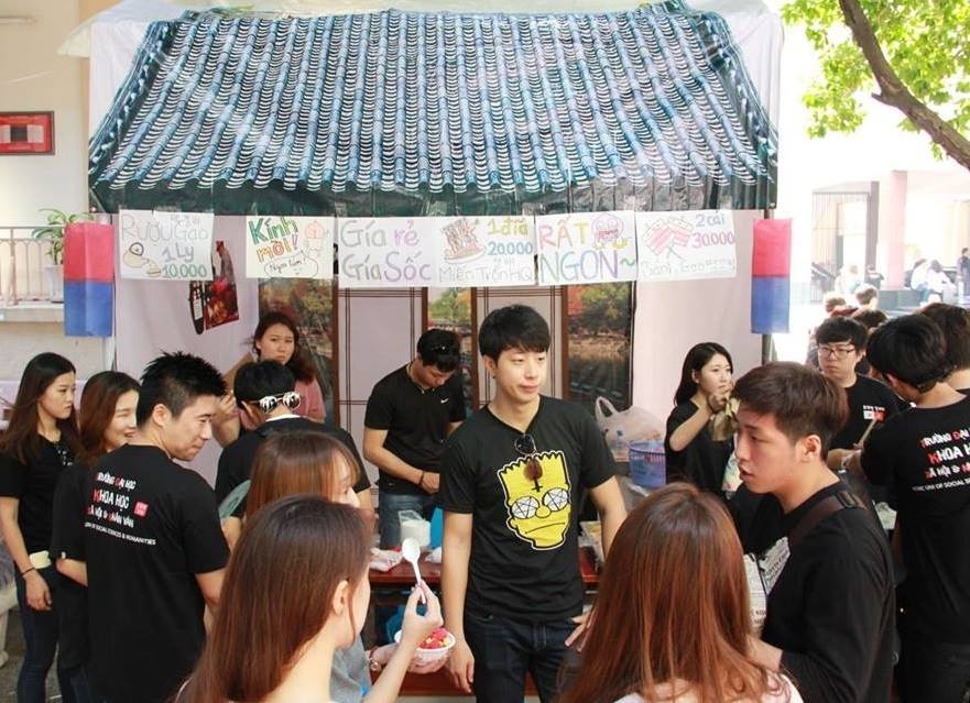 cong ty trong truong hoc anh 1