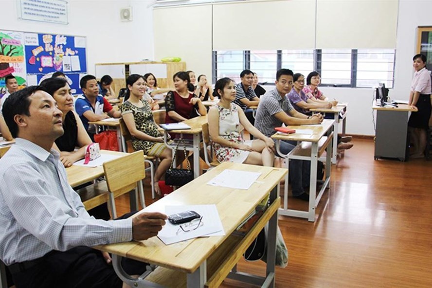 De xuat bo ban dai dien cha me hoc sinh trong Luat Giao duc hinh anh