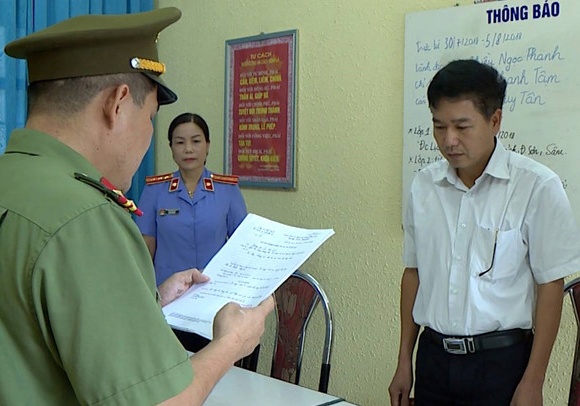 Da xac dinh nhung thi sinh duoc sua diem o Son La hinh anh